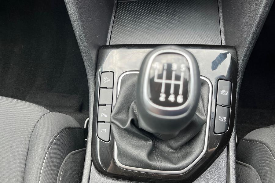 Kia SPORTAGE Photo autoimg-0e52f3fd27efc51d757f9ab434f404fbe8d55b3a.jpg
