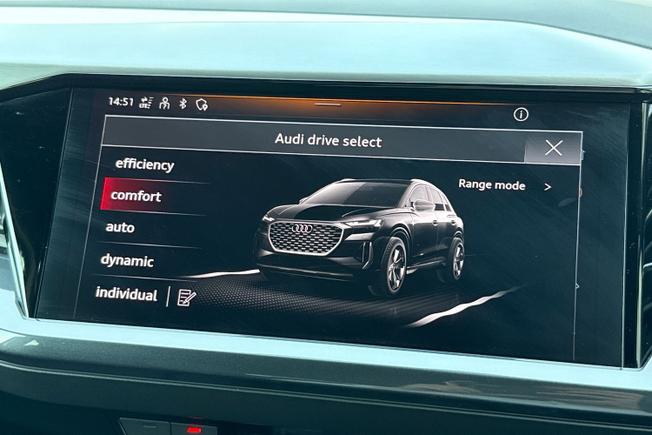 AUDI Q4 E-Tron Photo 40