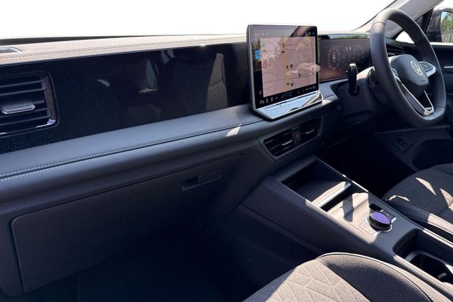 VOLKSWAGEN Tiguan Photo 2