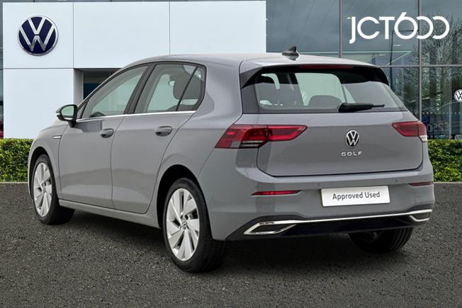 Volkswagen Golf Photo 3