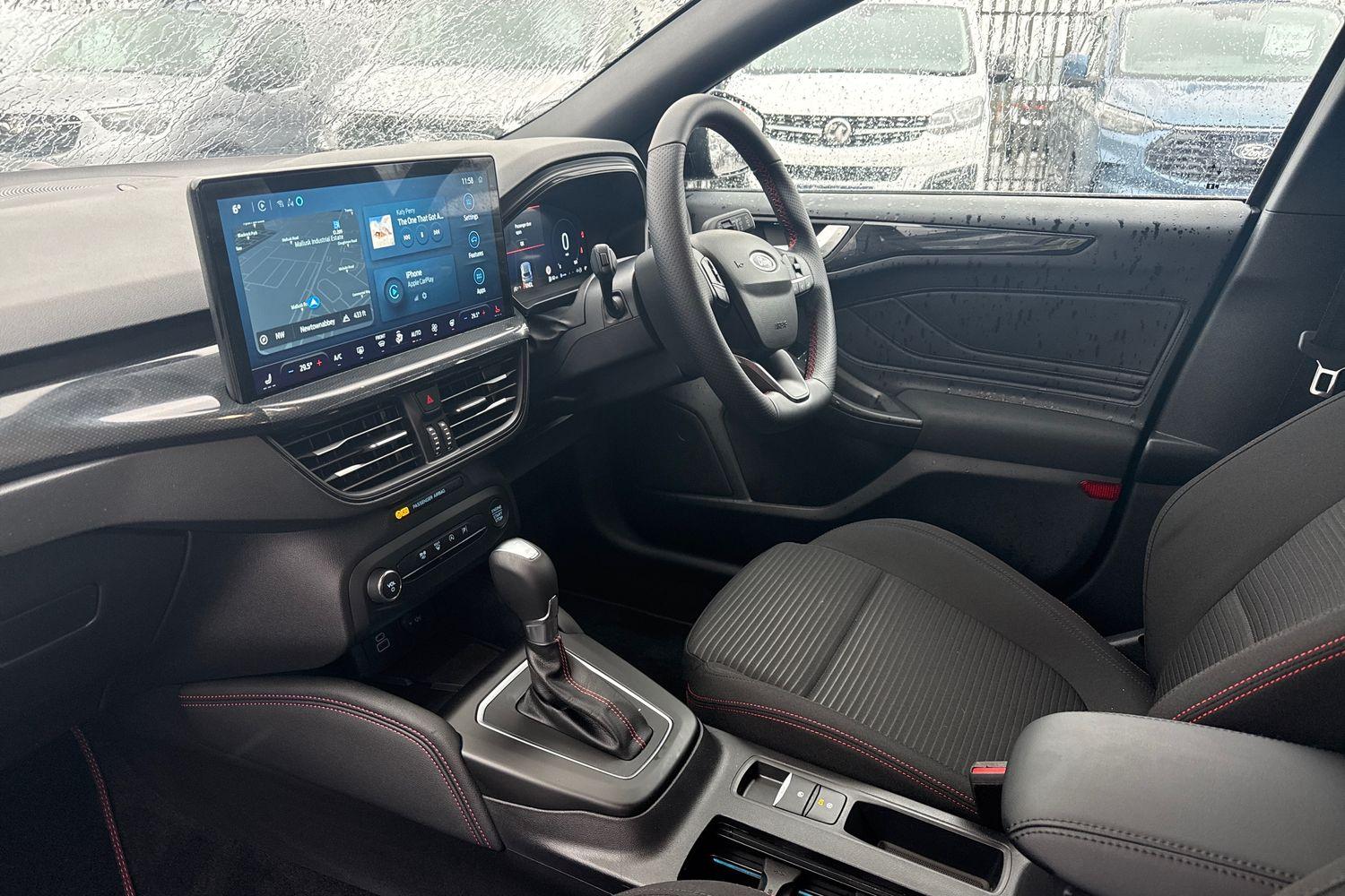Ford Focus Photo 17