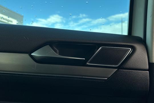 Volkswagen Passat Photo autoimg-0e64068516c1d3cc59f6ac46fb9a782974f18921.jpg