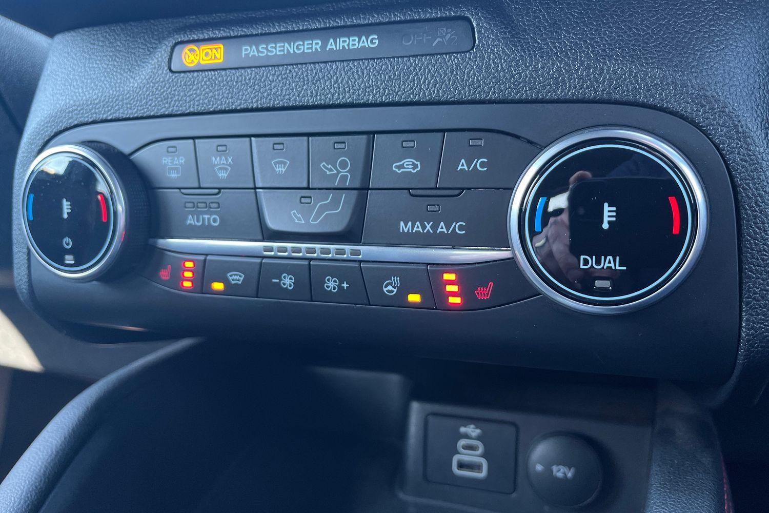 Ford Kuga Photo 30