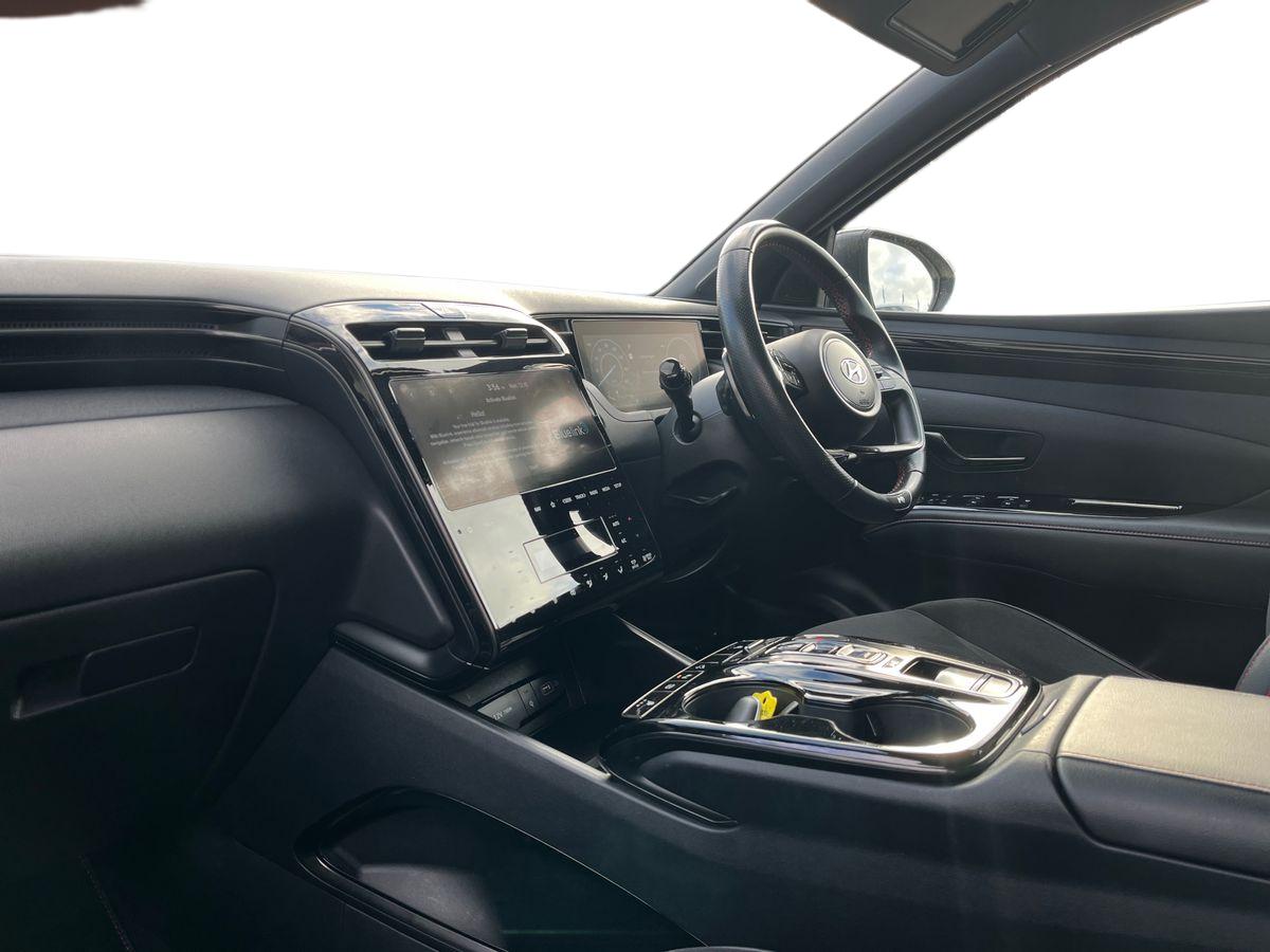 Hyundai TUCSON Photo 2