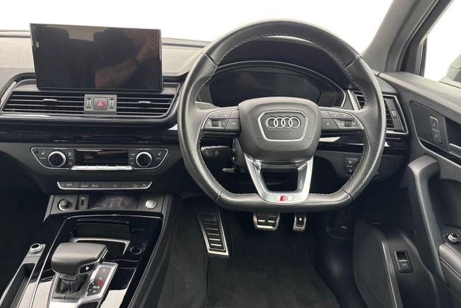 AUDI Q5 Photo 11