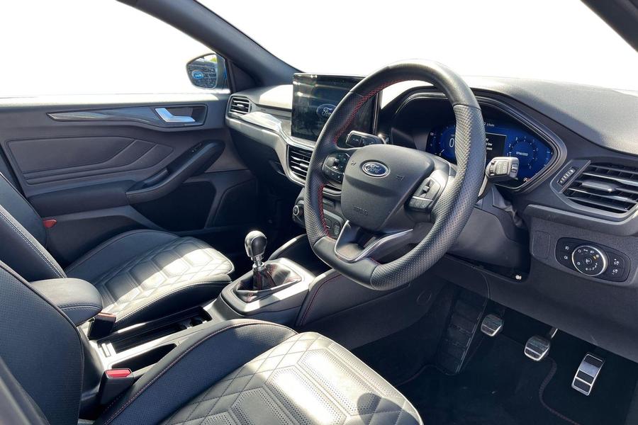 Ford FOCUS Photo autoimg-0e6cccd9b537a33a6a8cbc8fdaa0be16f146adbe.jpg