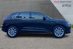 Audi Q3 Photo 4