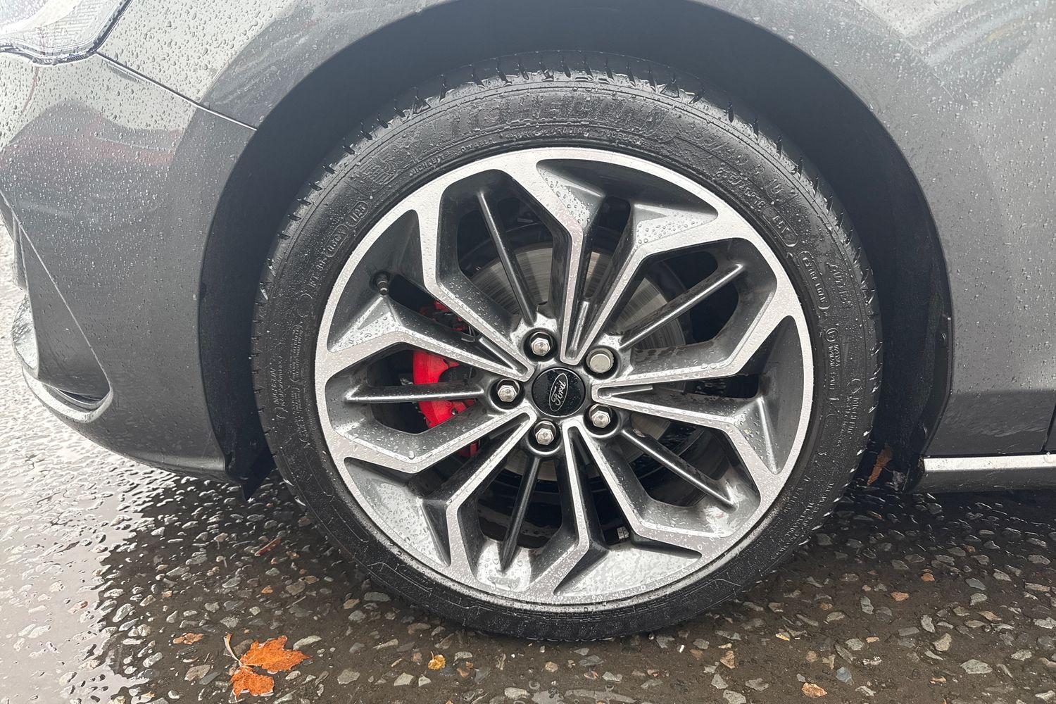Ford Focus Photo 7