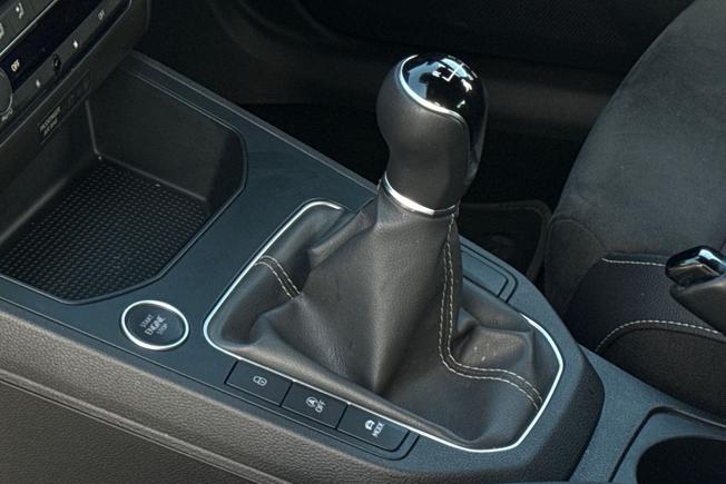 SEAT Ibiza Photo 43