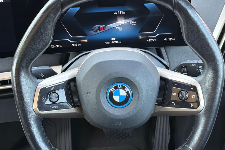 BMW iX Photo autoimg-0e79a2a2cfc24f022fb06b41af207d4ce56026fa.jpg