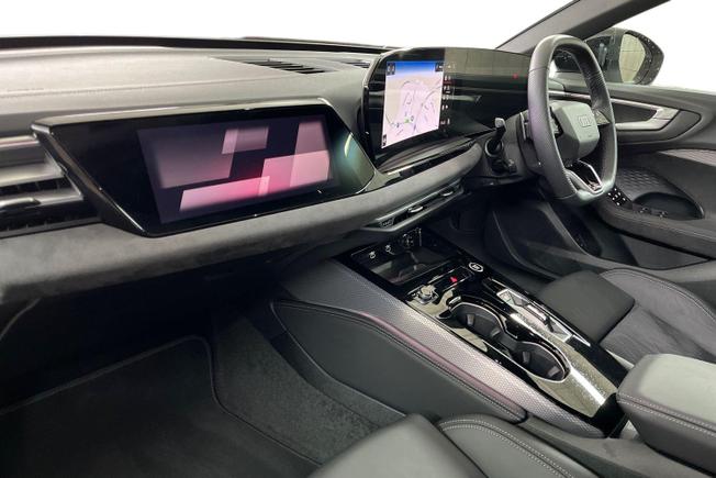 AUDI A5 Avant Photo 2