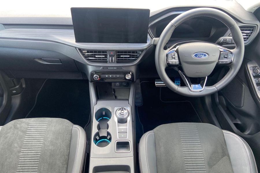 Ford KUGA Photo autoimg-0e816e69c5ae7ba1e07ad933bad7ca1539e6de7c.jpg