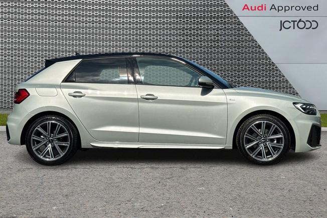 Audi A1 Photo 4