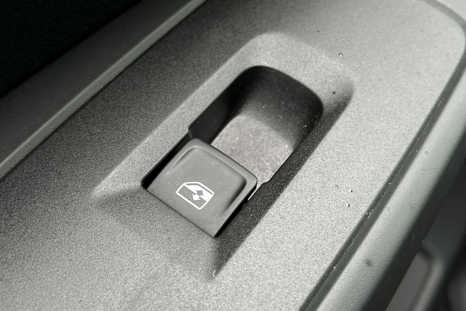 Ford TRANSIT CONNECT Photo 14