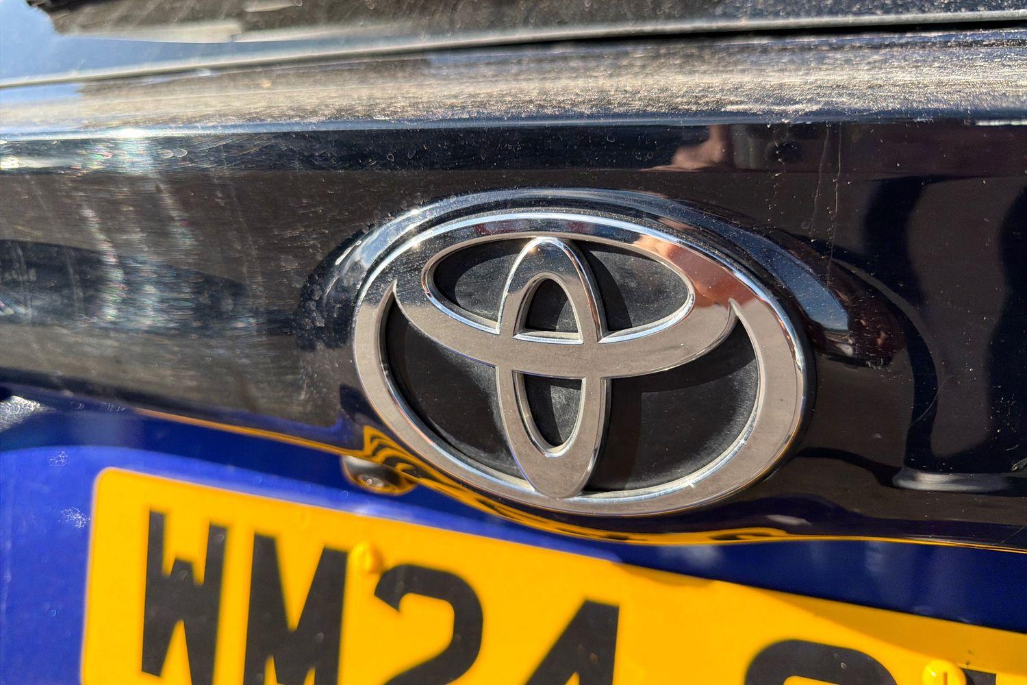 Toyota Yaris Photo 30