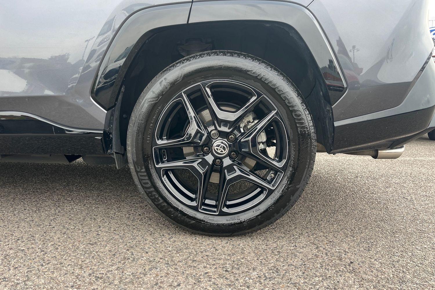 Toyota RAV4 Photo 7