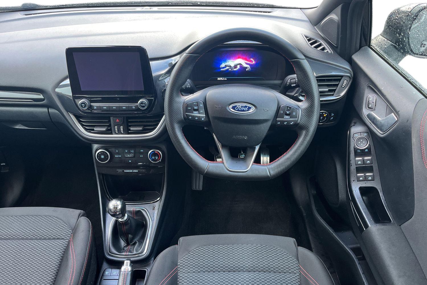 Ford PUMA Photo 10
