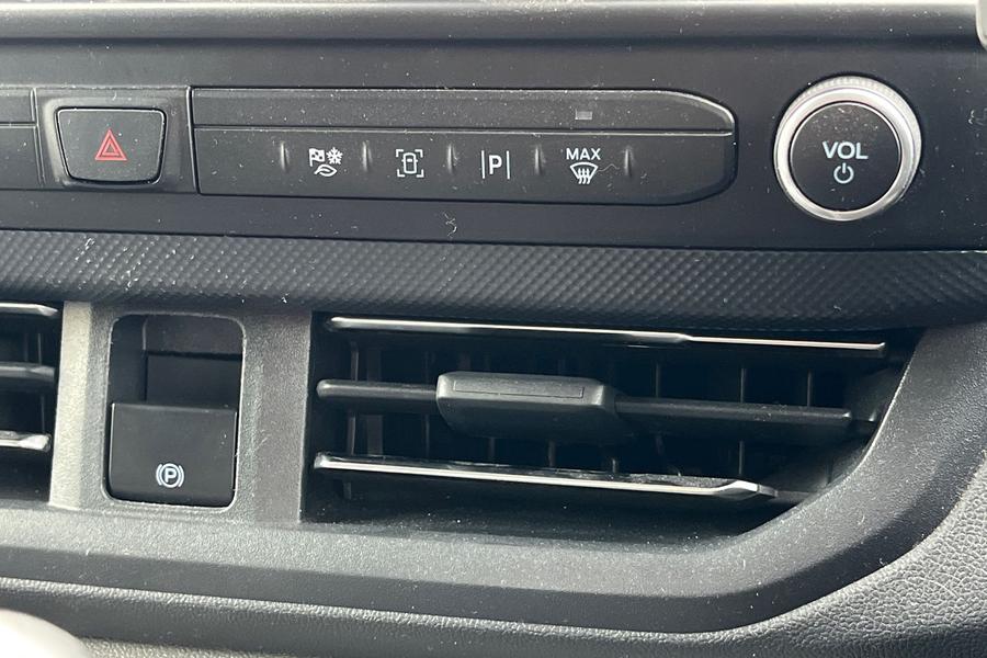 Ford TRANSIT CUSTOM Photo autoimg-0e8ce61ec8abab34760a4d7f6a5e6d5f10318772.jpg