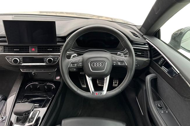 Audi RS5 Photo 11