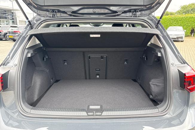 VOLKSWAGEN Golf Photo 12