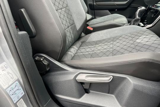 Volkswagen T-roc Photo autoimg-0e91e88e25c171876583c0a610b602b161d71f9d.jpg