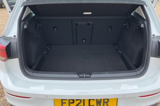 Volkswagen Golf Photo autoimg-0e97e22af161108fe1d8ec6abc0e8e3d1c6b8e5c.jpg