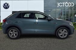 VOLKSWAGEN T-Roc Photo 4