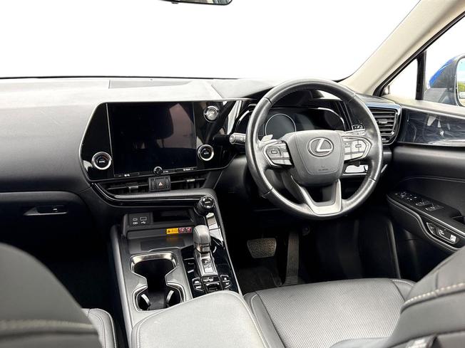 LEXUS Nx Photo 11