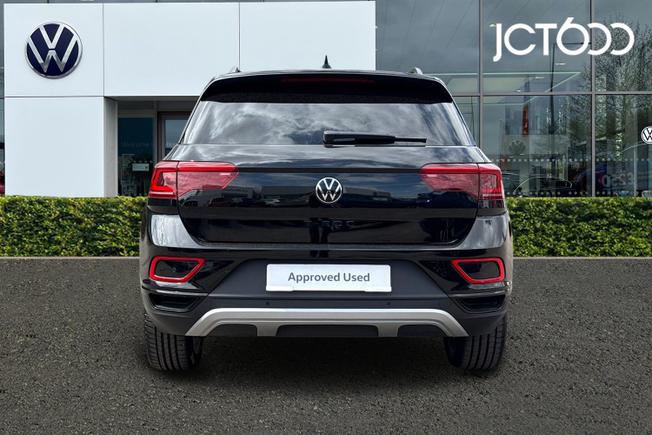 VOLKSWAGEN T-Roc Photo 7