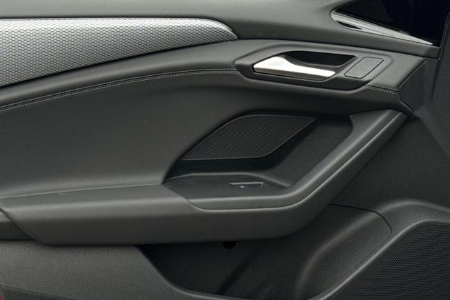 AUDI A6 E-Tron Avant Photo 45