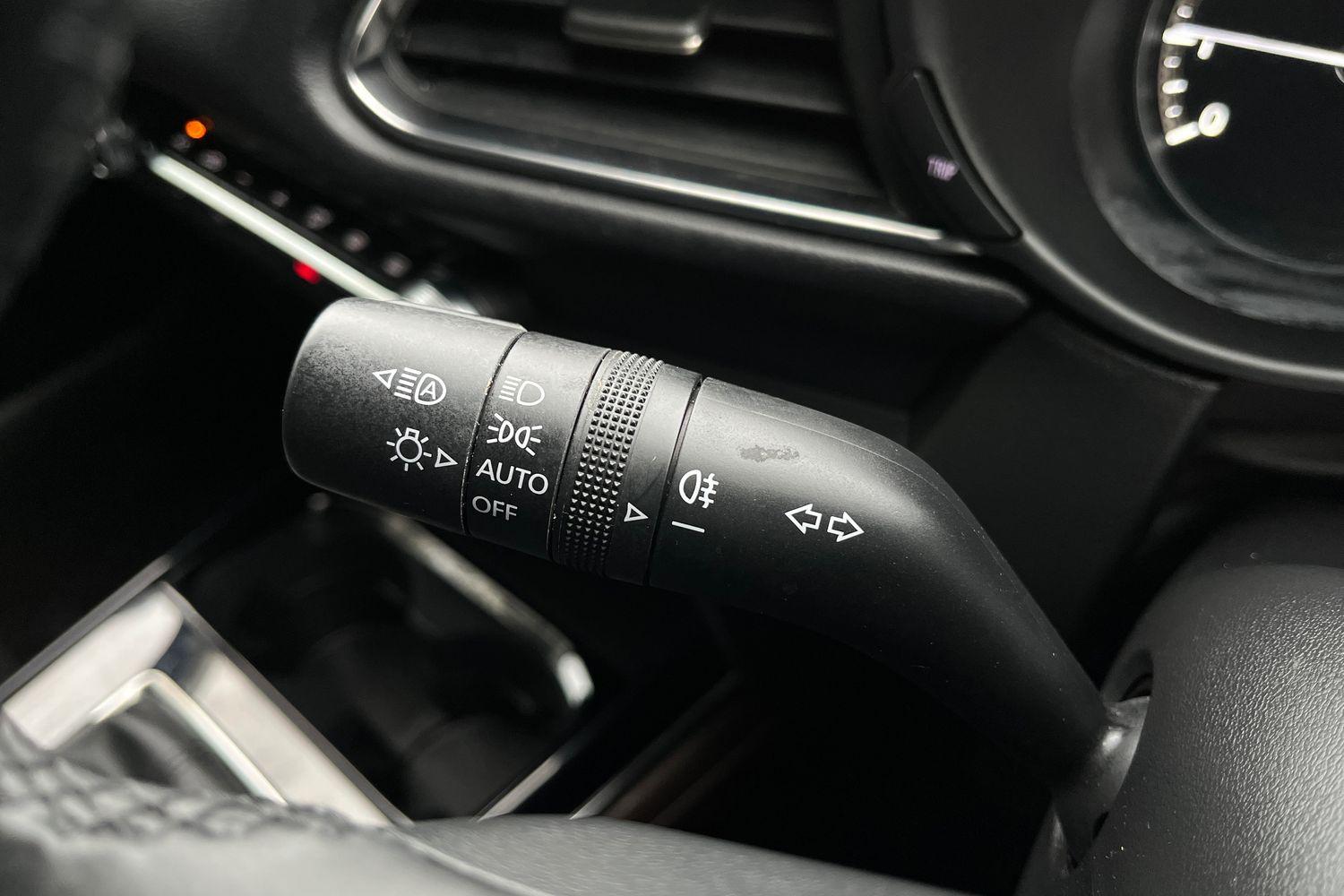 Mazda CX-30 Photo 13
