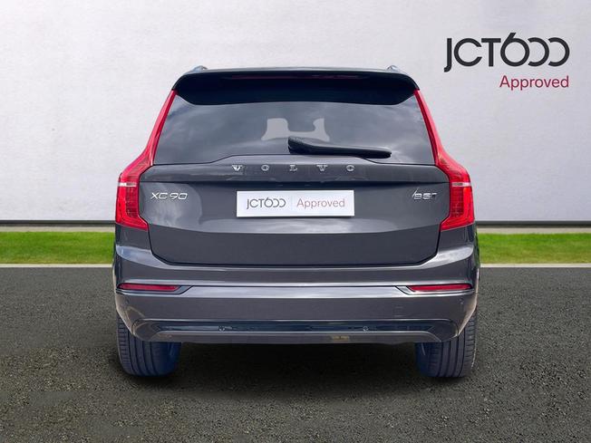 VOLVO XC90 Photo 7