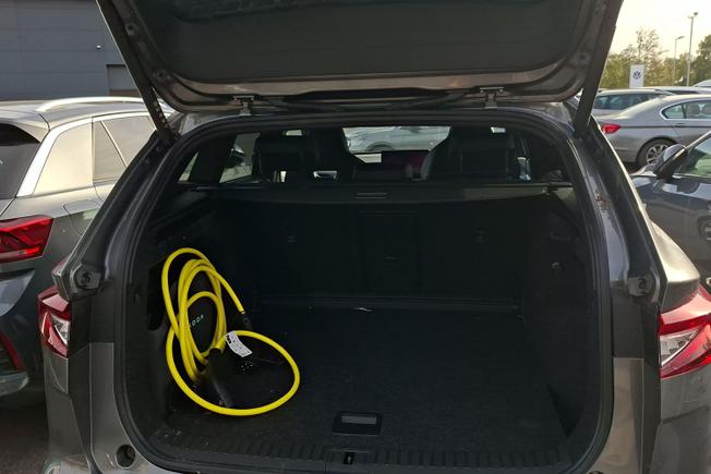 ŠKODA ENYAQ Photo 12