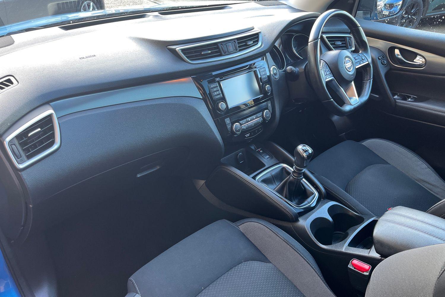 Nissan QASHQAI Photo 17