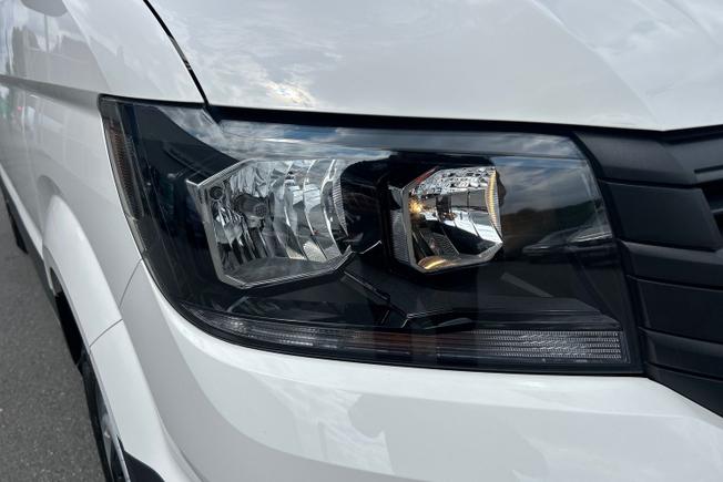 VOLKSWAGEN Crafter Photo 19