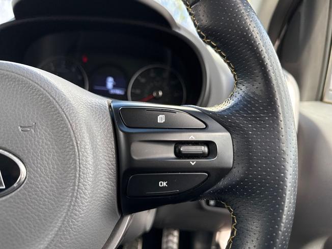 KIA Picanto Photo 17