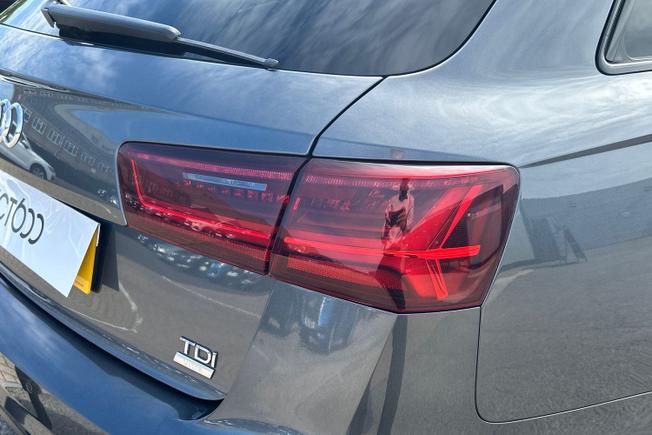 AUDI A6 Avant Photo 18