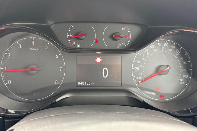 VAUXHALL Corsa Photo 15