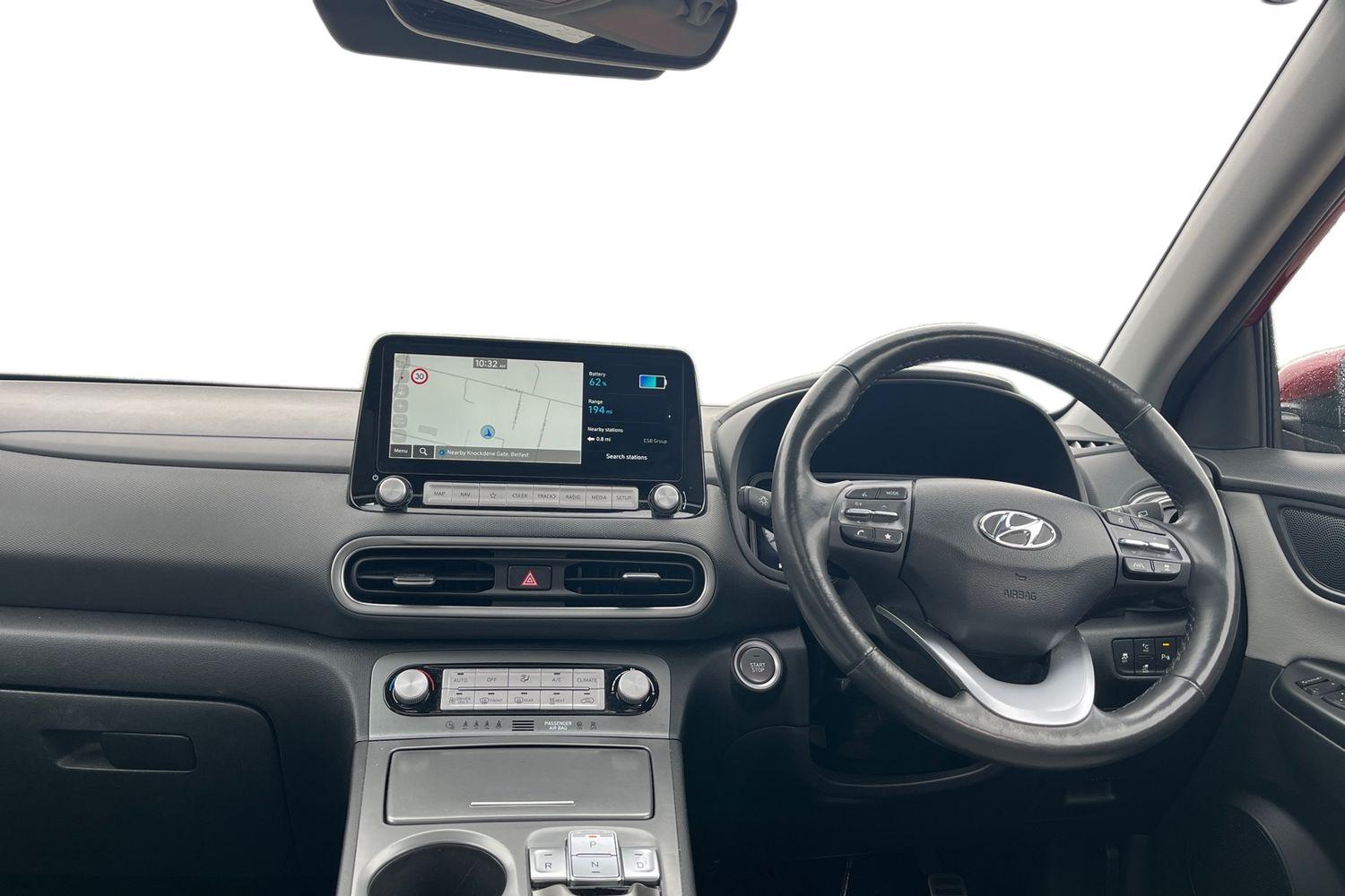 Hyundai KONA Photo 9