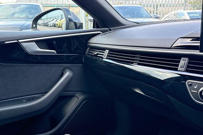 Audi A5 Photo 35