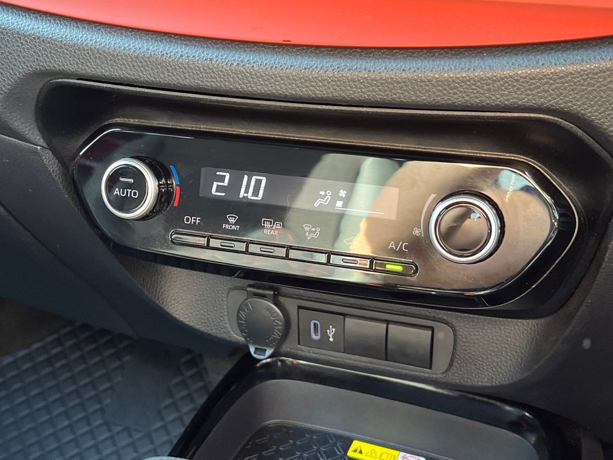 Toyota Aygo X Photo 12