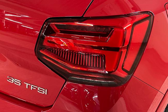 AUDI Q2 Photo 18