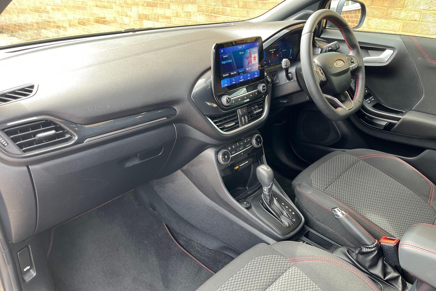 Ford PUMA Photo 17