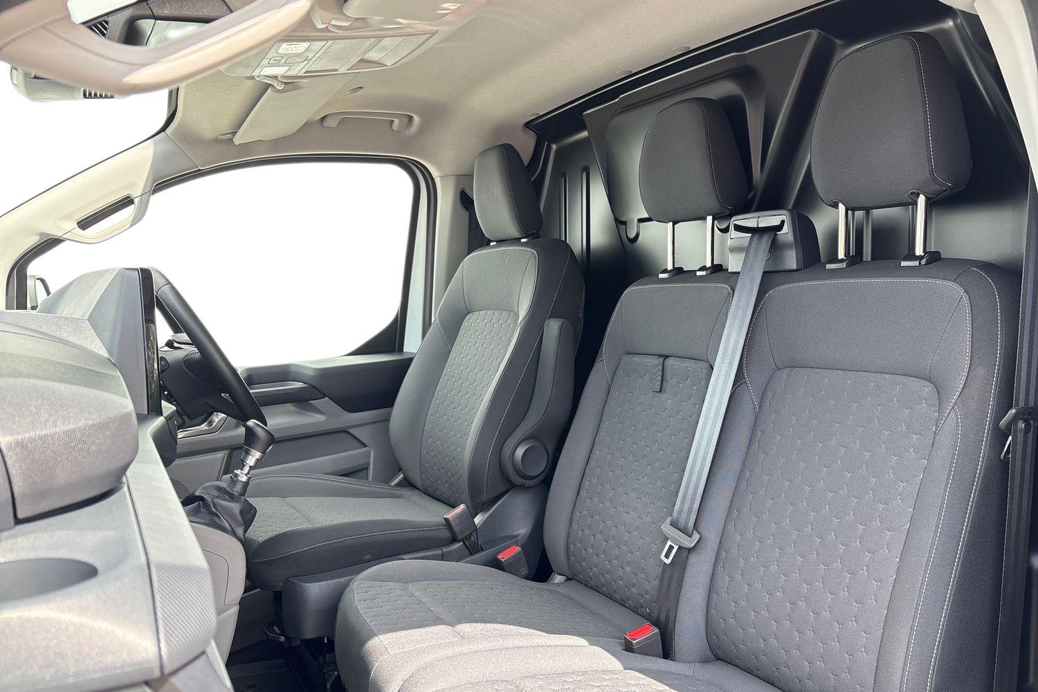 Ford TRANSIT CUSTOM Photo 9