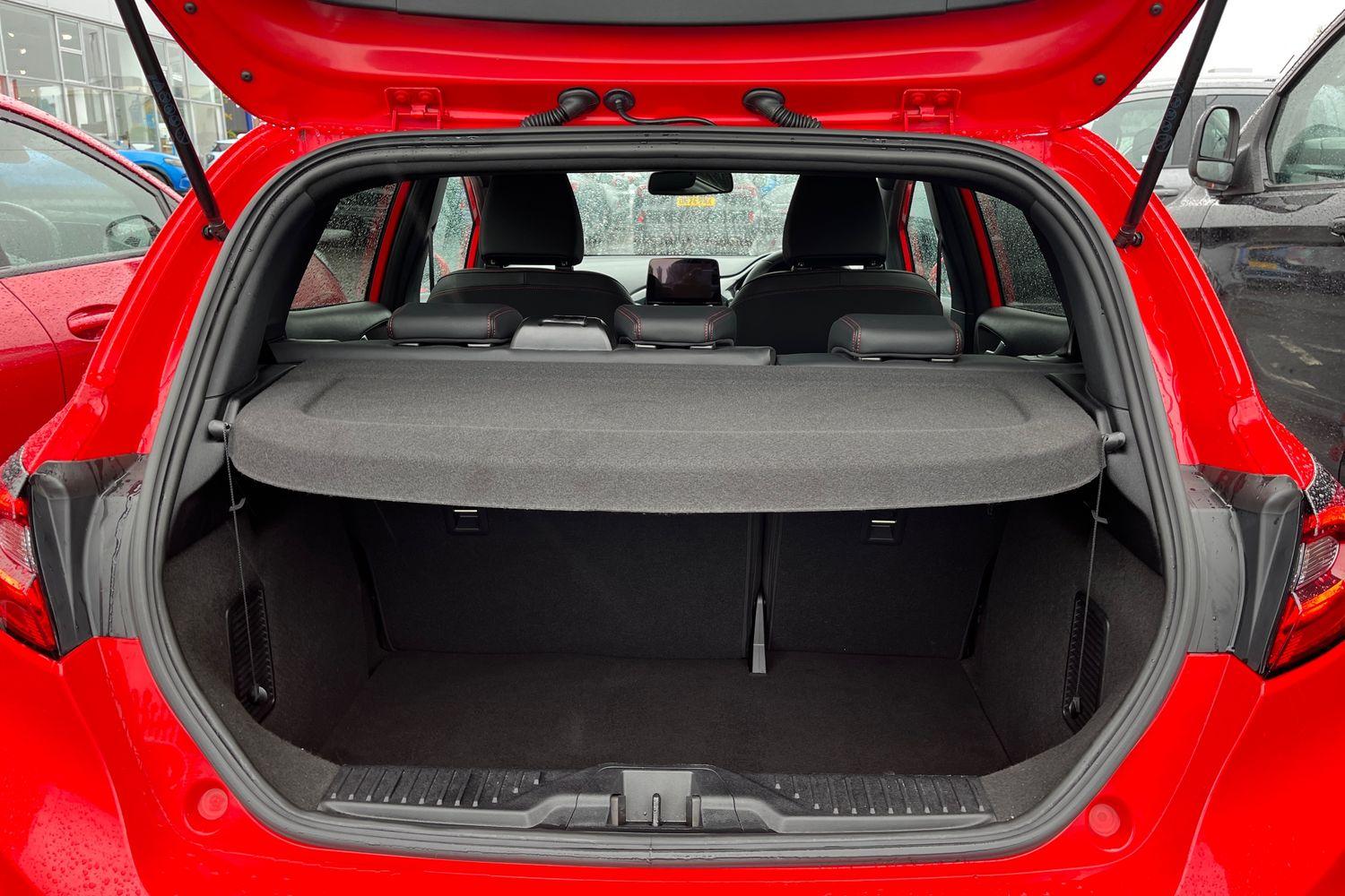 Ford FIESTA Photo 20