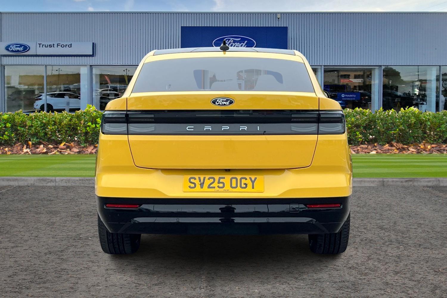 Ford CAPRI Photo 6