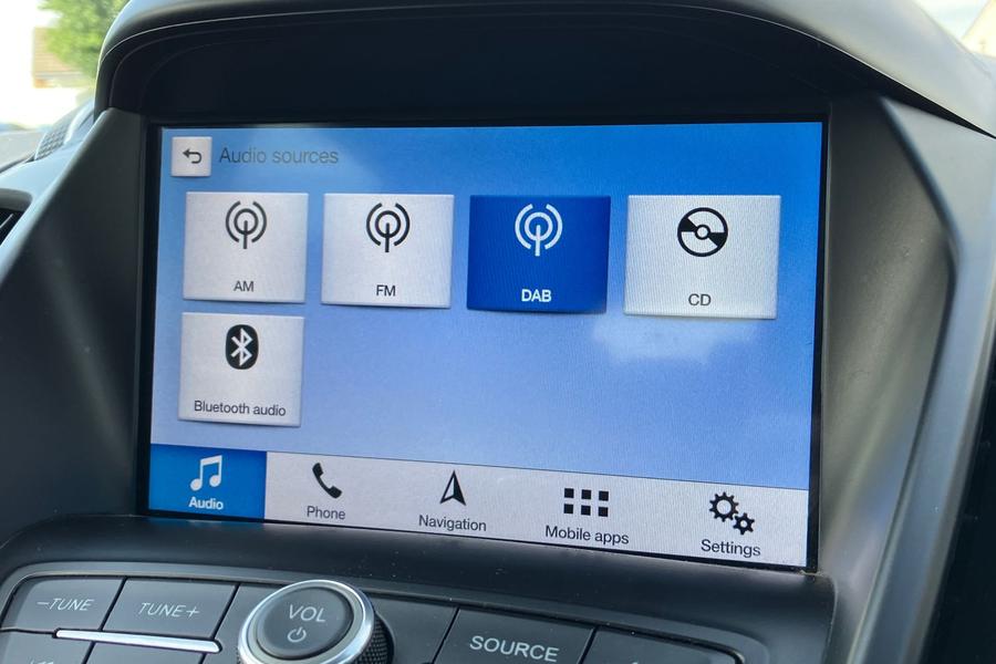 Ford KUGA Photo autoimg-0ec19c3a247d6ccdc452c909d39ab9521883ff79.jpg