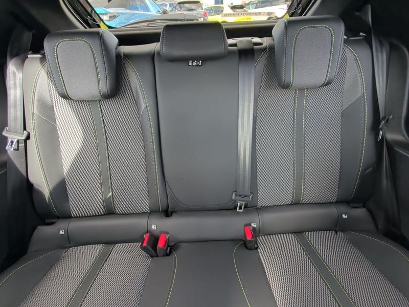 Used Peugeot 208 KM25OJP 31