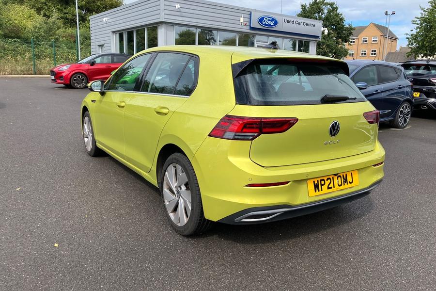 Volkswagen GOLF Photo autoimg-0ec53120d547ab085c88a080c0586e5c7fccd2f9.jpg