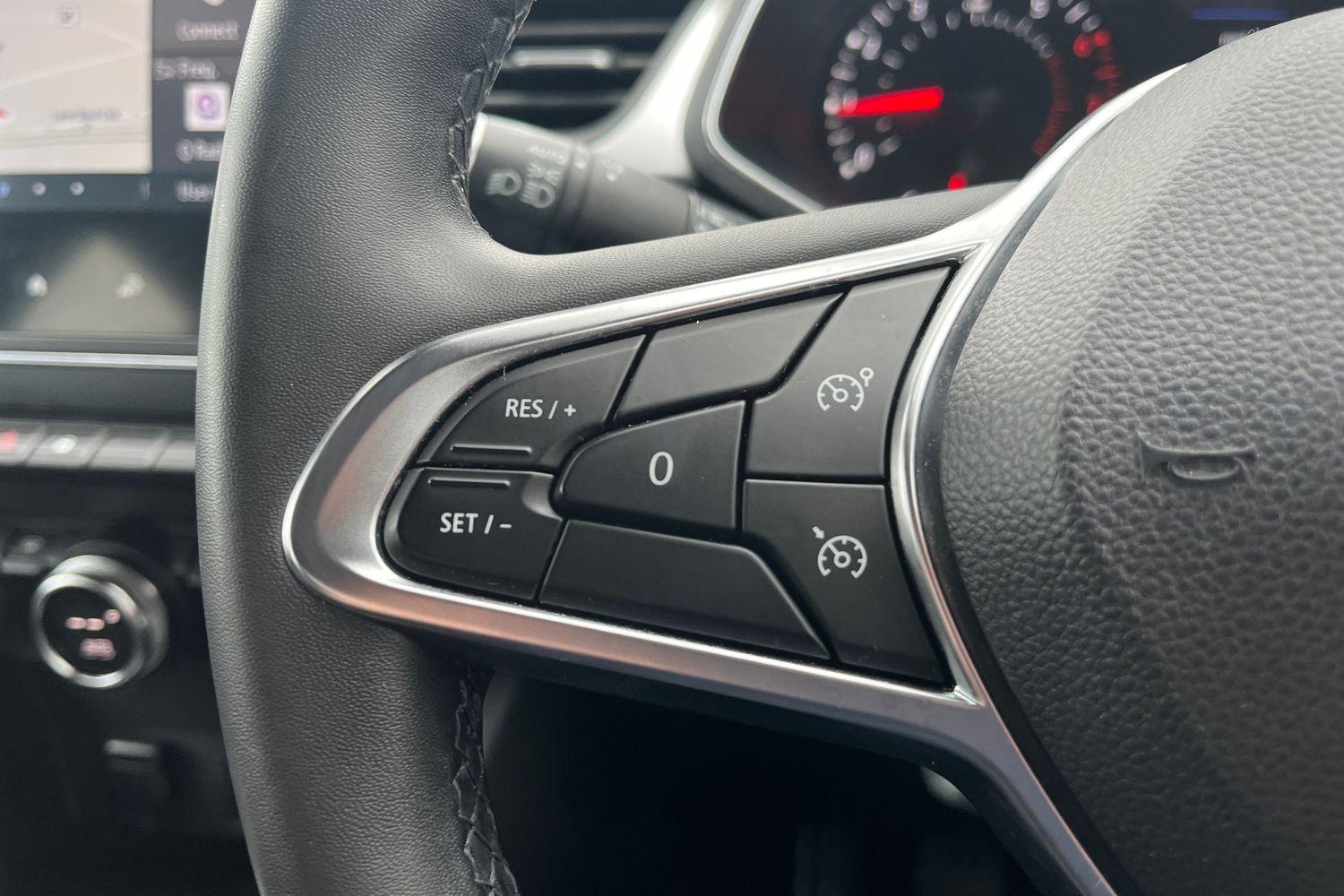 Renault CAPTUR Photo 27